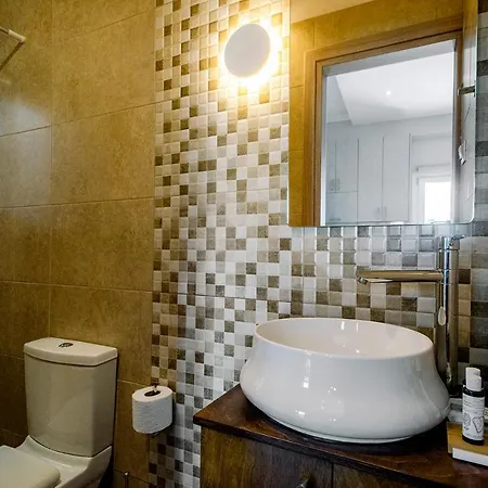 Agnantio Apartment *